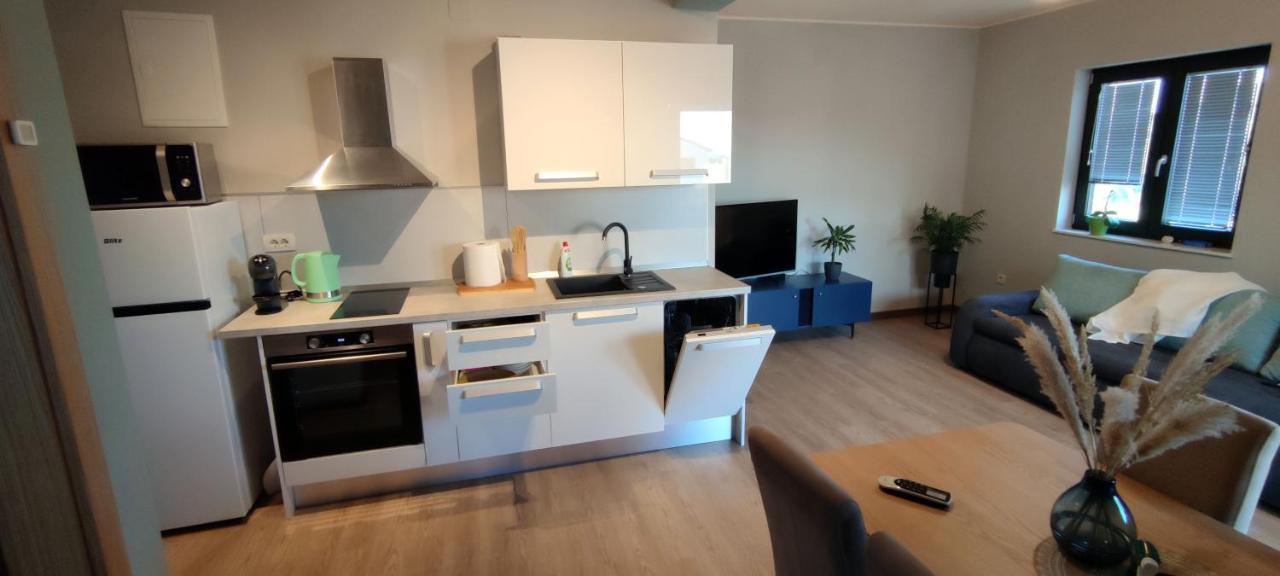 Spacious Modern Apartment Biograd Na Moru Exterior photo