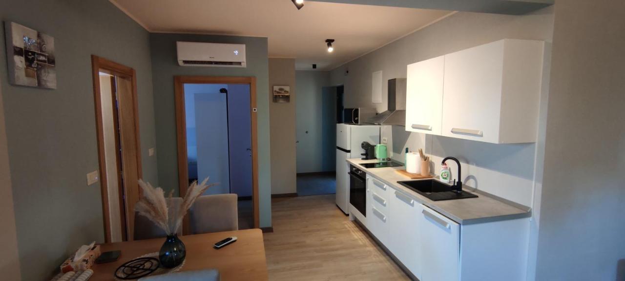 Spacious Modern Apartment Biograd Na Moru Exterior photo