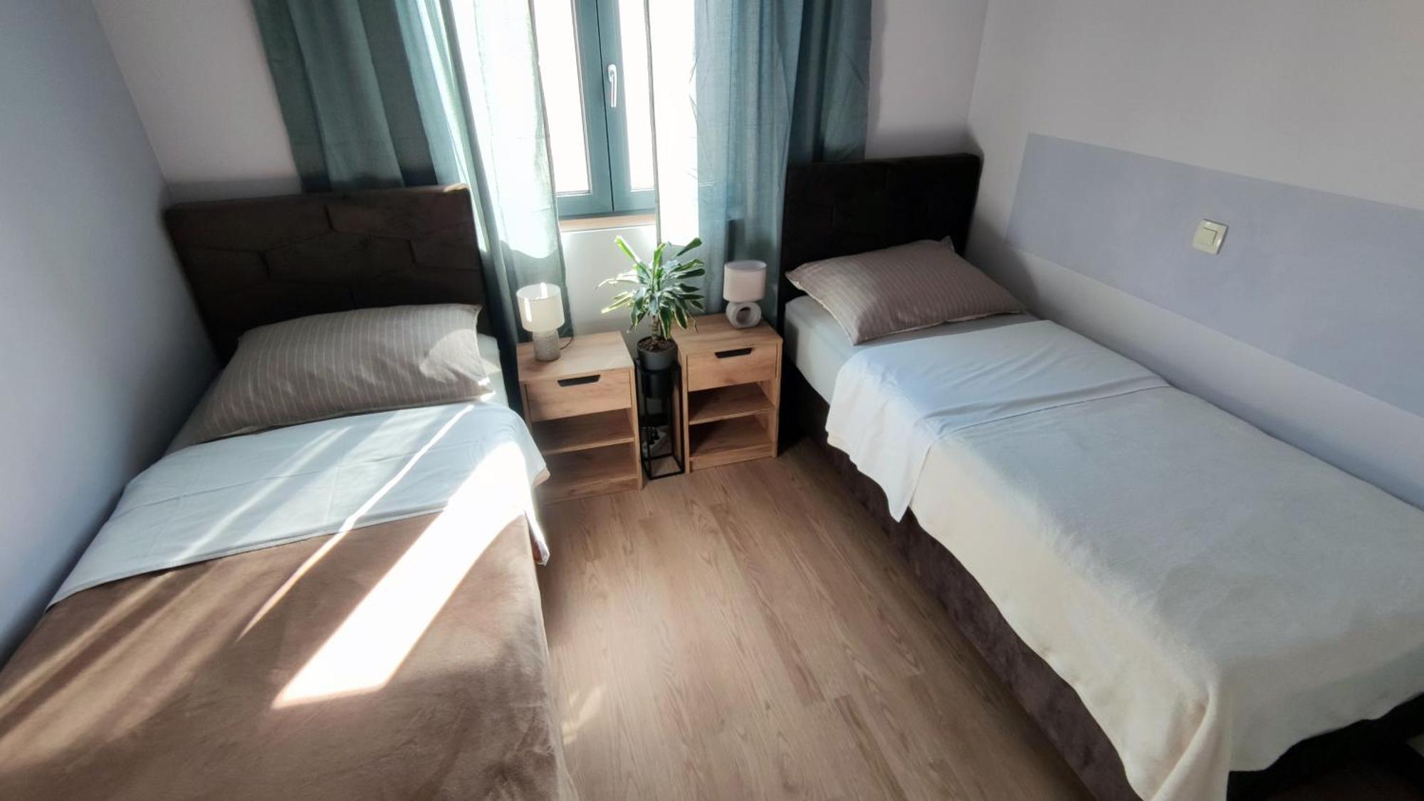 Spacious Modern Apartment Biograd Na Moru Exterior photo